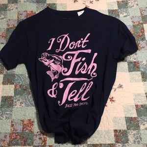 NWT Bass Pro i don’t fish and tell size M t shirt